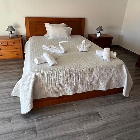 Casa A 2 Minutos A Pe De Piscina Natural ปอนตาเดลกาดา ภายนอก รูปภาพ